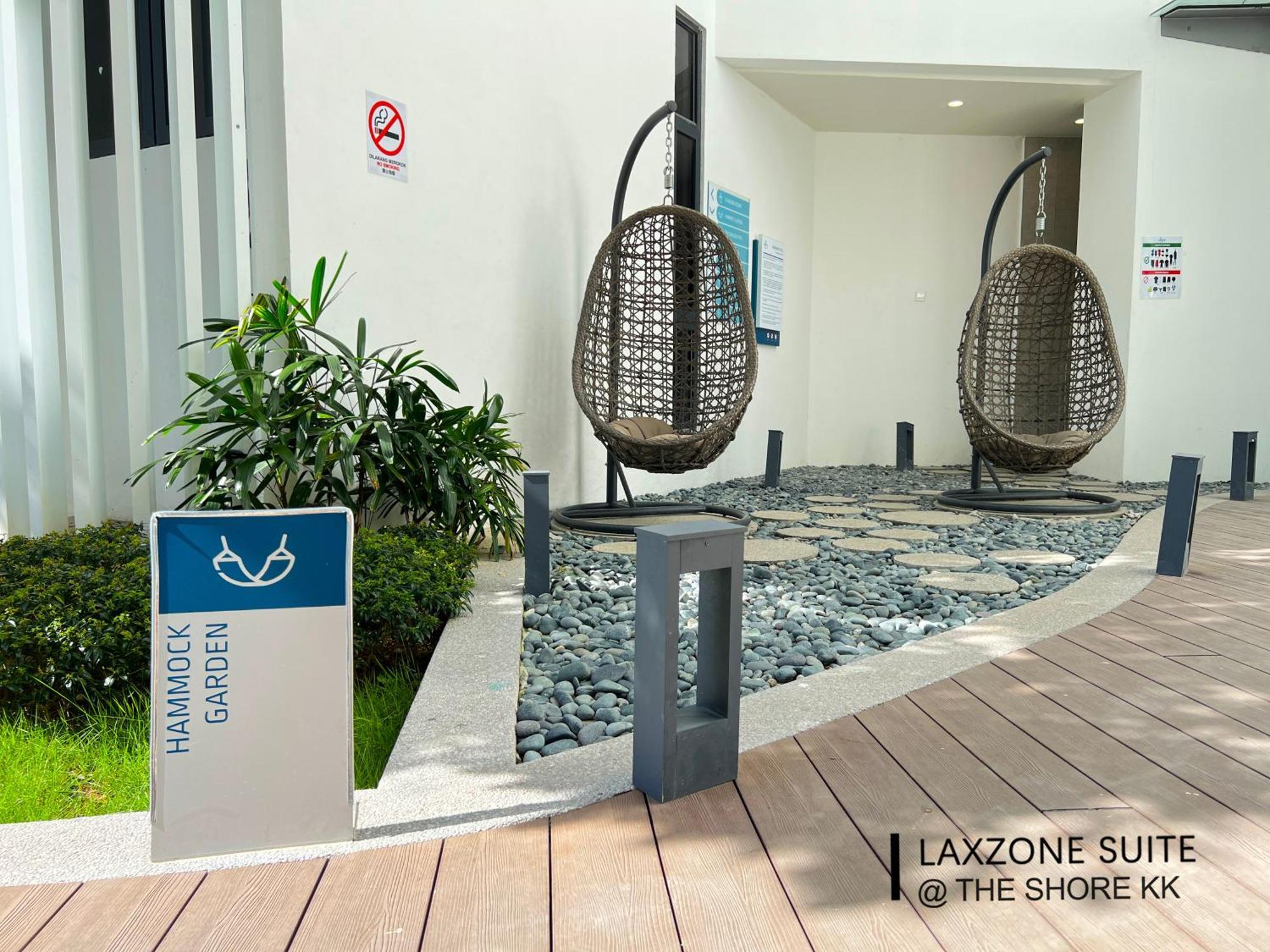 The Shore Cbd Kota Kinabalu By Laxzone Suite Bagian luar foto